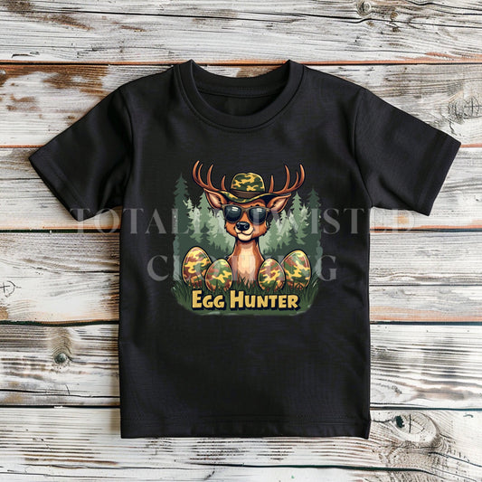 Egg Hunter deer T-shirt